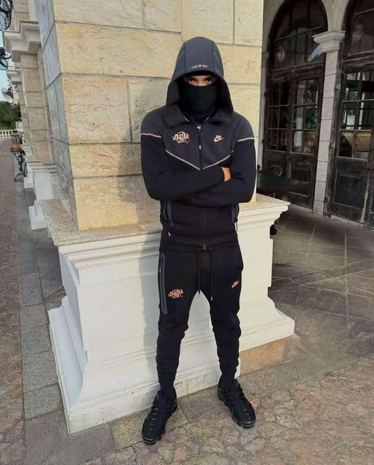 TRACKSUIT SYNA